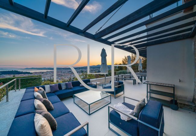 Villa in Nice - Villa Nina Villa in Nice - Villa Nina