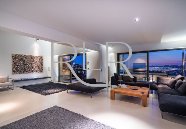 Villa in Nice - Villa Nina Villa in Nice - Villa Nina