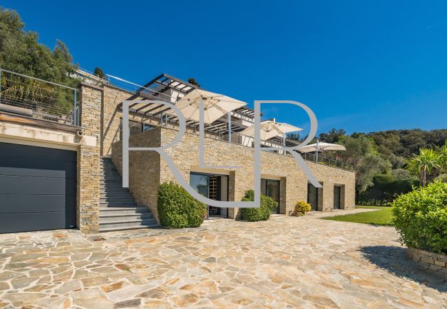 Villa in Nice - Villa Nina Villa in Nice - Villa Nina