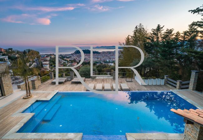 Villa in Nice - Villa Nina Villa in Nice - Villa Nina