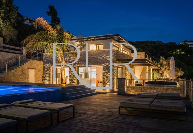 Villa in Nice - Villa Nina Villa in Nice - Villa Nina