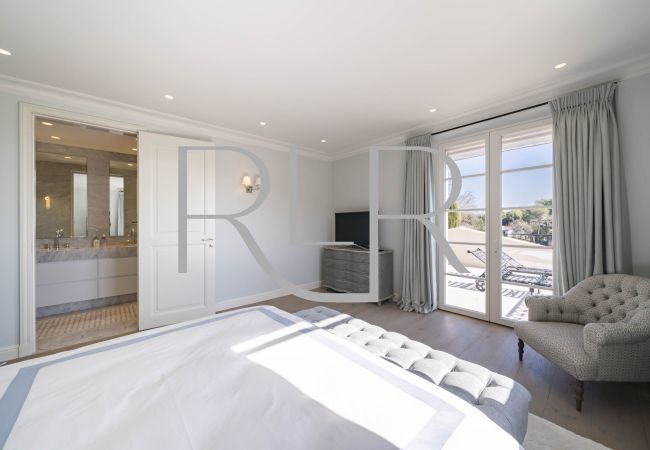 Villa in Saint Paul de Vence - Domaine d'Alysse Villa in Saint Paul de Vence - Domaine d'Alysse