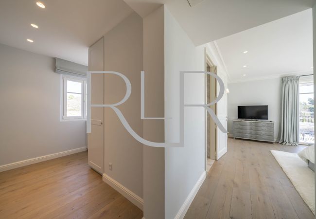 Villa in Saint Paul de Vence - Domaine d'Alysse Villa in Saint Paul de Vence - Domaine d'Alysse