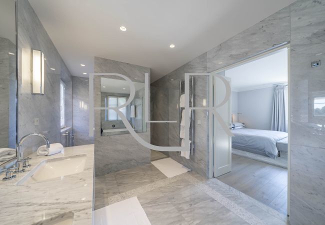 Villa in Saint Paul de Vence - Domaine d'Alysse Villa in Saint Paul de Vence - Domaine d'Alysse