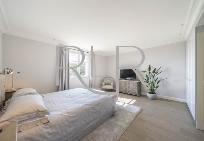 Villa in Saint Paul de Vence - Domaine d'Alysse Villa in Saint Paul de Vence - Domaine d'Alysse