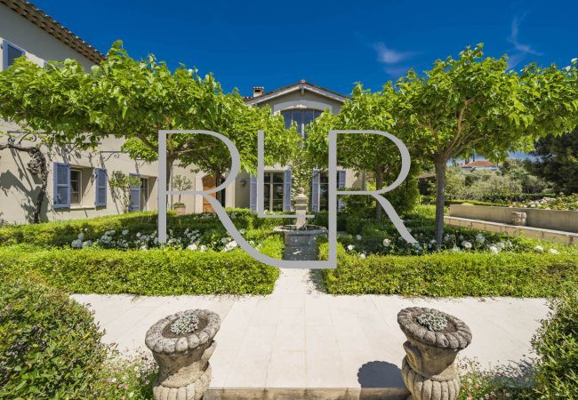 Villa in Antibes - Villa Jasmine Villa in Antibes - Villa Jasmine