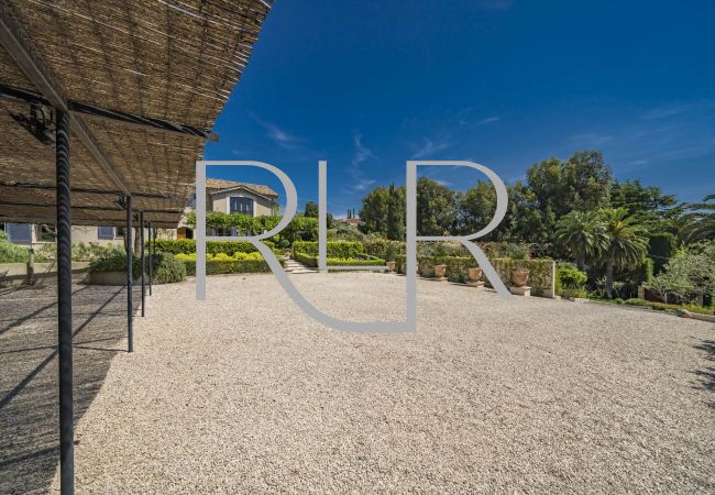 Villa in Antibes - Villa Jasmine Villa in Antibes - Villa Jasmine