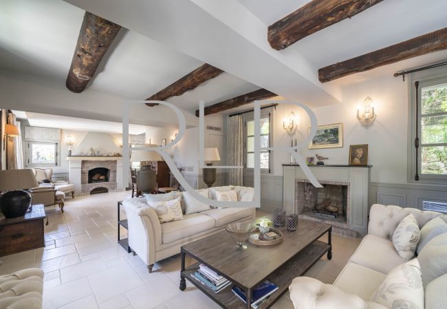 Villa in Antibes - Villa Jasmine Villa in Antibes - Villa Jasmine