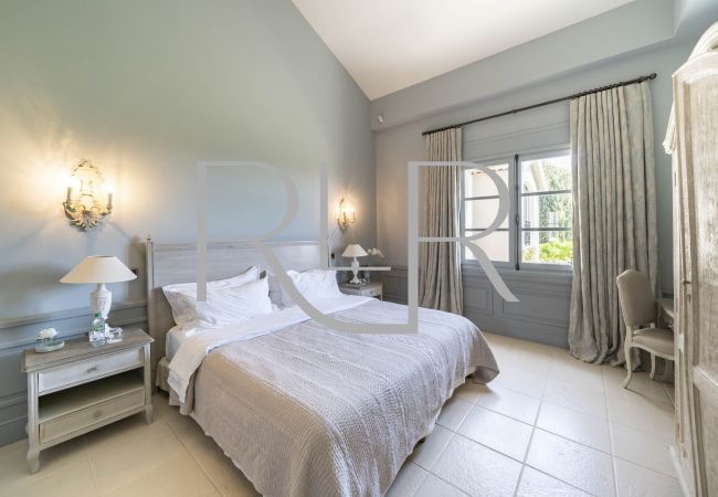 Villa in Antibes - Villa Jasmine Villa in Antibes - Villa Jasmine