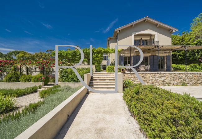 Villa in Antibes - Villa Jasmine Villa in Antibes - Villa Jasmine