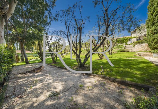Villa in Antibes - Villa Jasmine Villa in Antibes - Villa Jasmine