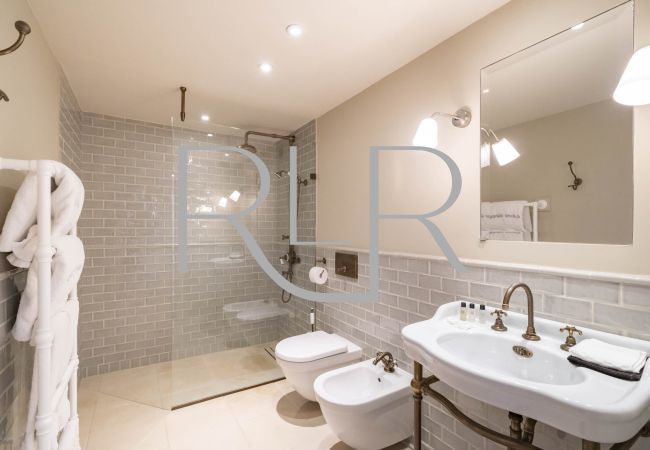 Villa in Antibes - Villa Jasmine Villa in Antibes - Villa Jasmine