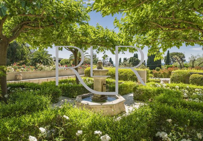 Villa in Antibes - Villa Jasmine Villa in Antibes - Villa Jasmine