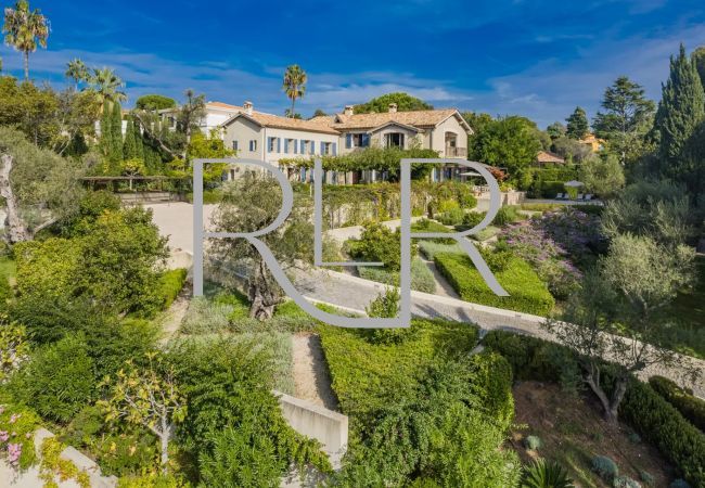 Villa in Antibes - Villa Jasmine Villa in Antibes - Villa Jasmine