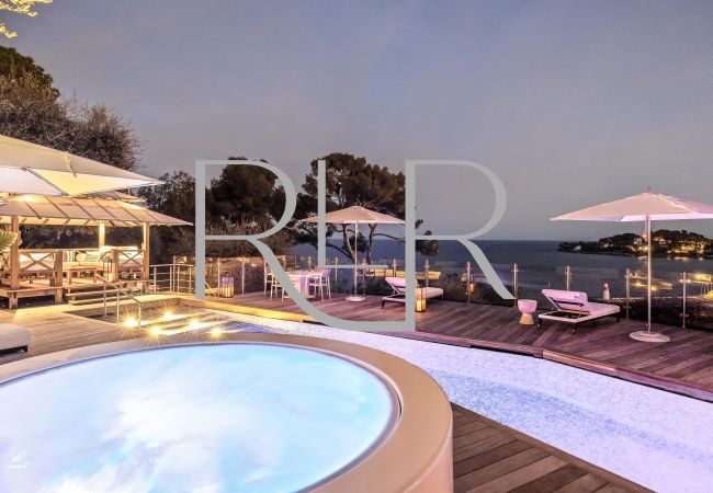 Villa in Saint-Jean-Cap-Ferrat - Villa Amadeus Villa in Saint-Jean-Cap-Ferrat - Villa Amadeus