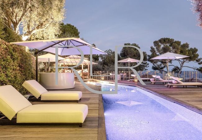 Villa in Saint-Jean-Cap-Ferrat - Villa Amadeus Villa in Saint-Jean-Cap-Ferrat - Villa Amadeus