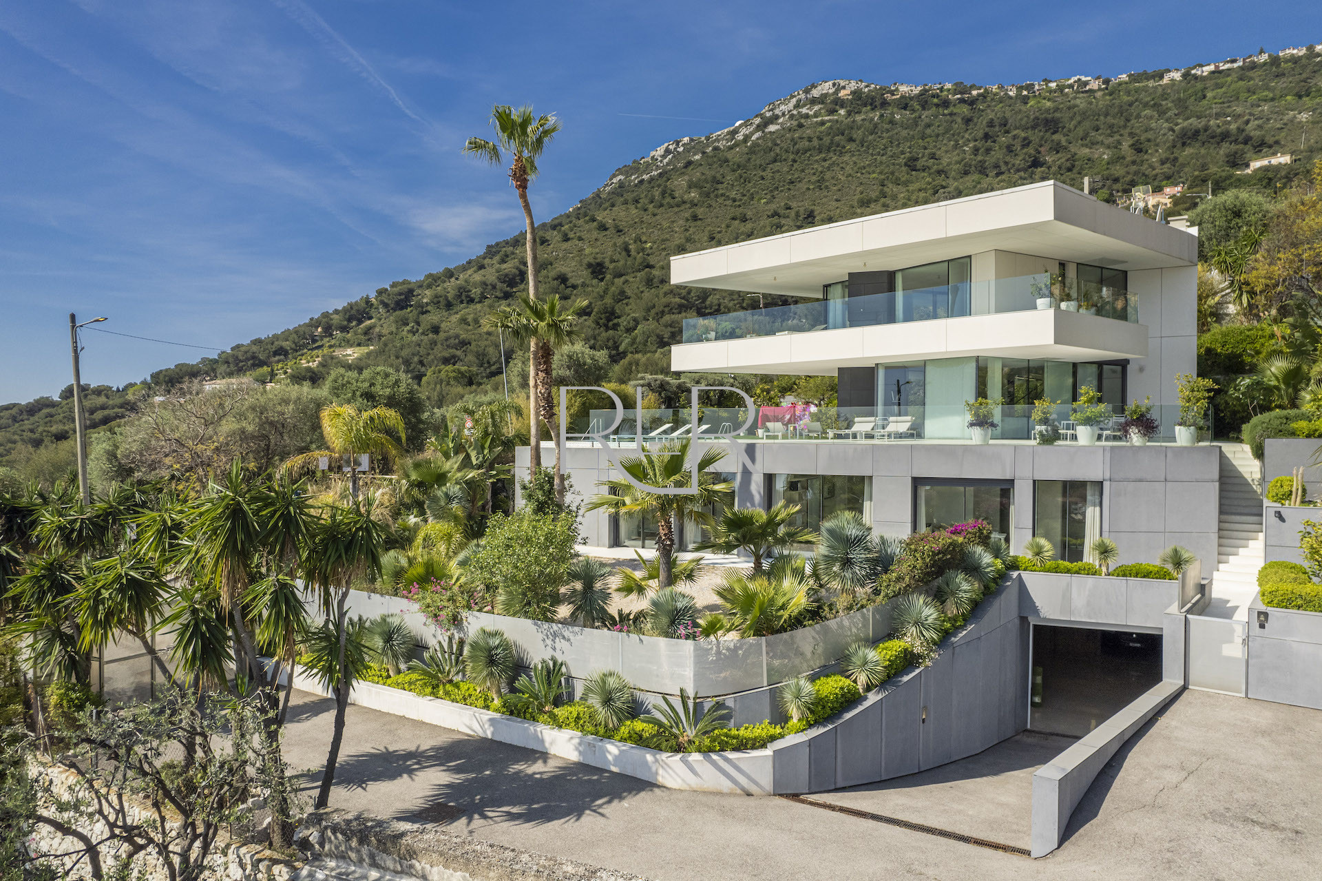 Villa/Dettached house in Beausoleil - Villa Octopussy