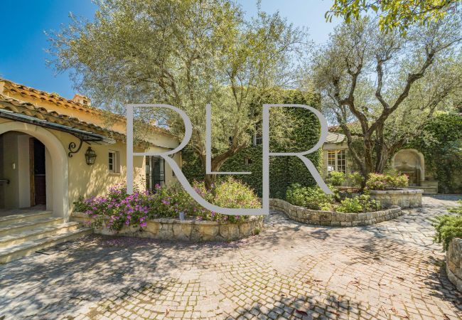 Villa in Mougins - Villa Forget Me Not Villa in Mougins - Villa Forget Me Not