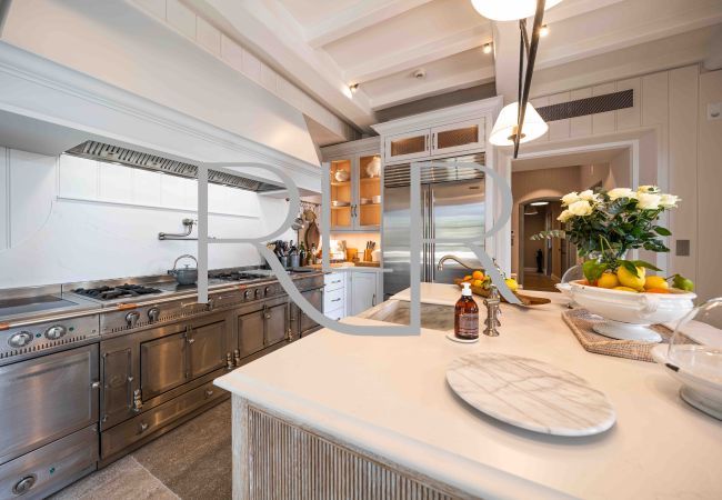 Villa in Mougins - Le Manoir Villa in Mougins - Le Manoir