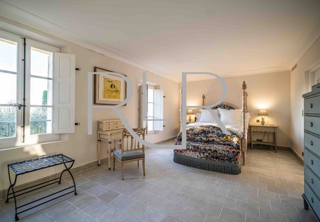 Villa in Mougins - Le Manoir Villa in Mougins - Le Manoir