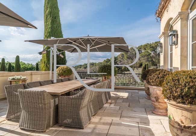 Villa in Mougins - Le Manoir Villa in Mougins - Le Manoir