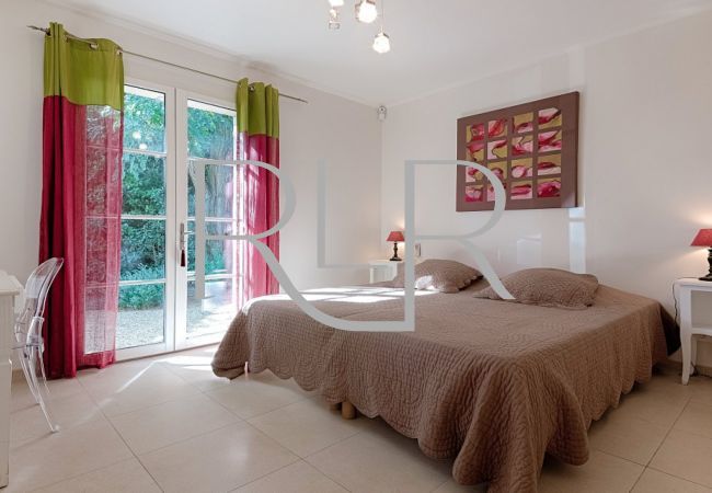 Villa in Saint-Tropez - Villa April Villa in Saint-Tropez - Villa April
