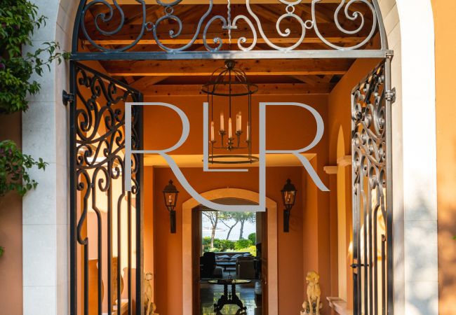 Villa in Saint-Jean-Cap-Ferrat - Villa Red Moon Villa in Saint-Jean-Cap-Ferrat - Villa Red Moon