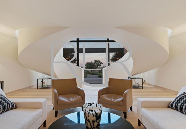 Villa in Saint-Tropez - Villa Lena Villa in Saint-Tropez - Villa Lena