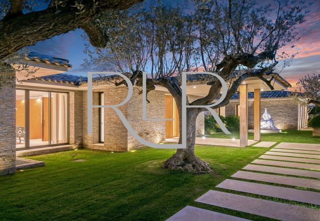 Villa in Saint-Tropez - Villa Lena Villa in Saint-Tropez - Villa Lena