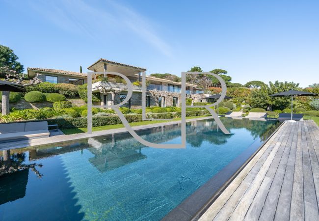 Villa in Saint-Tropez - Villa Lena Villa in Saint-Tropez - Villa Lena