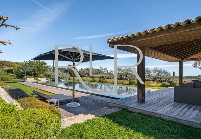 Villa in Saint-Tropez - Villa Lena Villa in Saint-Tropez - Villa Lena