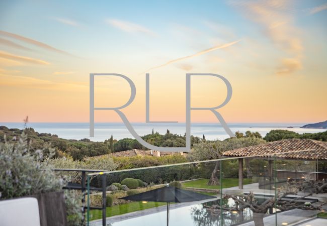 Villa in Saint-Tropez - Villa Lena Villa in Saint-Tropez - Villa Lena