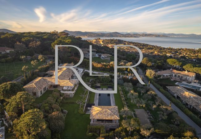 Villa in Saint-Tropez - Villa Lena Villa in Saint-Tropez - Villa Lena