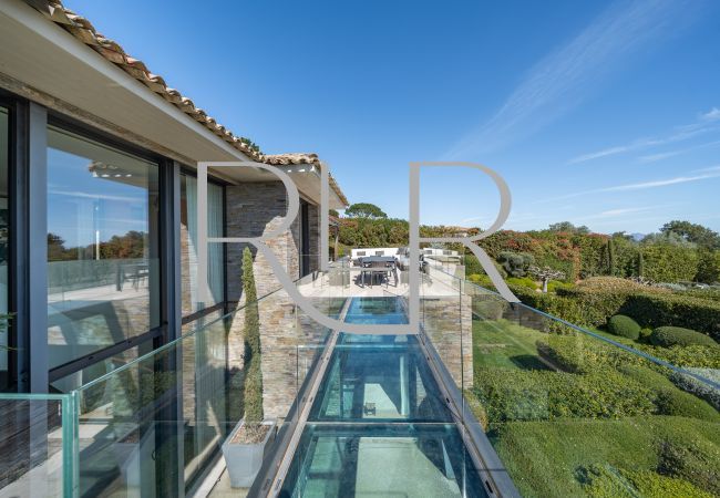 Villa in Saint-Tropez - Villa Lena Villa in Saint-Tropez - Villa Lena