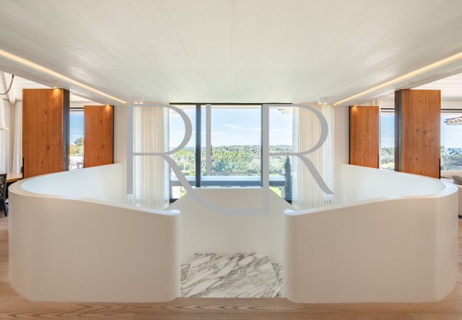 Villa in Saint-Tropez - Villa Lena Villa in Saint-Tropez - Villa Lena