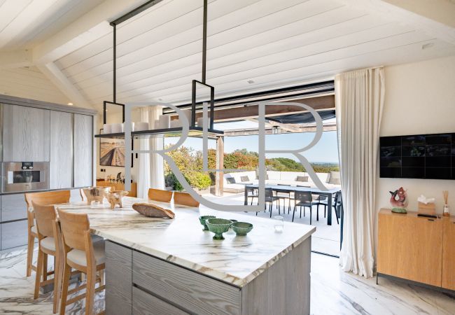 Villa in Saint-Tropez - Villa Lena Villa in Saint-Tropez - Villa Lena