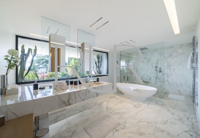 Villa in Cannes - Villa Cassiopeia Villa in Cannes - Villa Cassiopeia