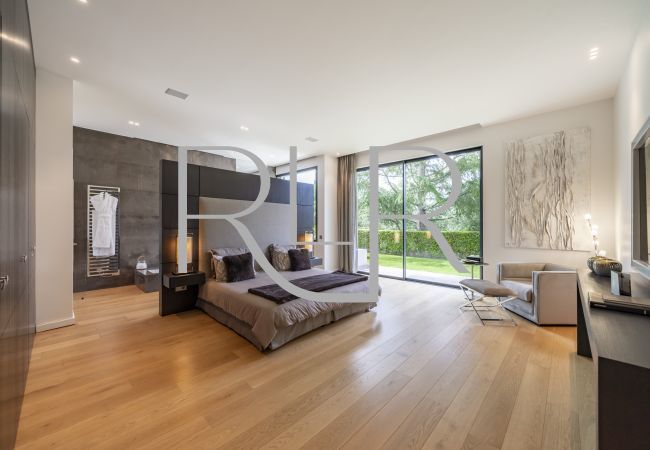 Villa in Cannes - Villa Cassiopeia Villa in Cannes - Villa Cassiopeia