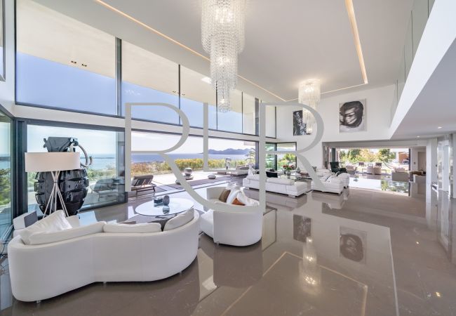 Villa in Cannes - Villa Cassiopeia Villa in Cannes - Villa Cassiopeia