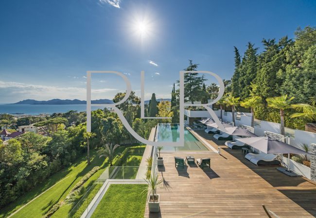 Villa in Cannes - Villa Cassiopeia Villa in Cannes - Villa Cassiopeia