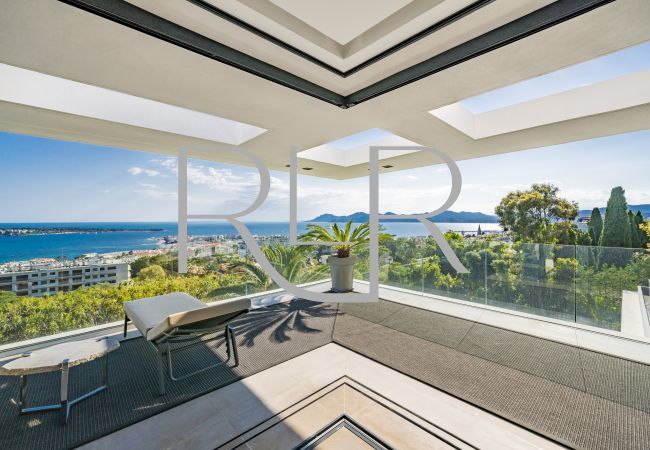 Villa in Cannes - Villa Cassiopeia Villa in Cannes - Villa Cassiopeia