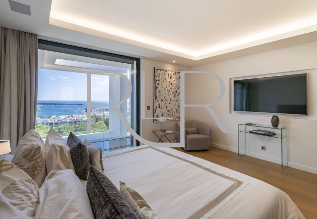 Villa in Cannes - Villa Cassiopeia Villa in Cannes - Villa Cassiopeia