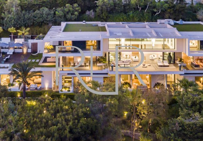 Villa in Cannes - Villa Cassiopeia Villa in Cannes - Villa Cassiopeia