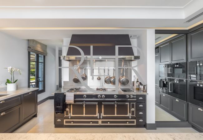 Villa in Saint-Tropez - Villa Chiara Villa in Saint-Tropez - Villa Chiara