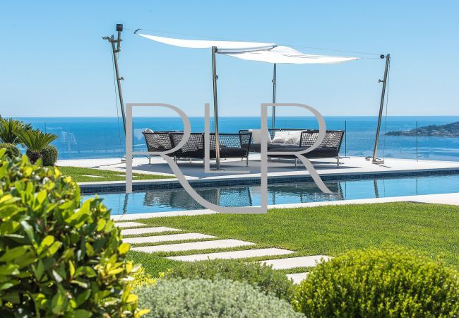 Villa in Saint-Tropez - Villa Chiara Villa in Saint-Tropez - Villa Chiara