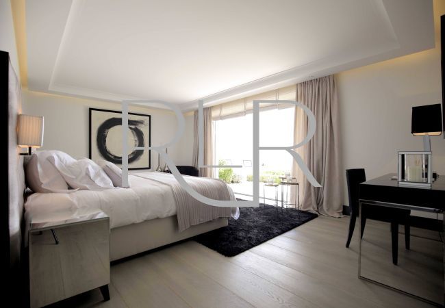 Villa in Saint-Tropez - Villa Chiara Villa in Saint-Tropez - Villa Chiara