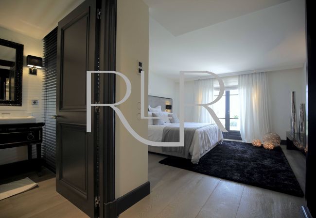 Villa in Saint-Tropez - Villa Chiara Villa in Saint-Tropez - Villa Chiara