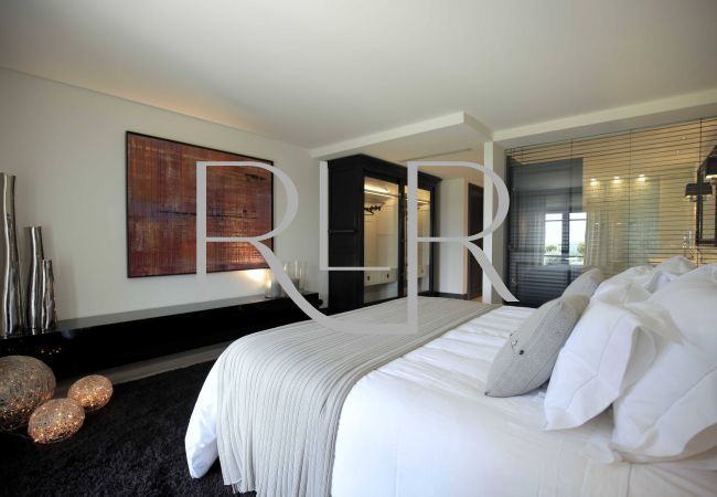 Villa in Saint-Tropez - Villa Chiara Villa in Saint-Tropez - Villa Chiara