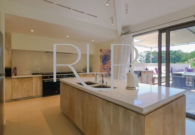 Villa in Saint-Tropez - Villa Sarah Villa in Saint-Tropez - Villa Sarah