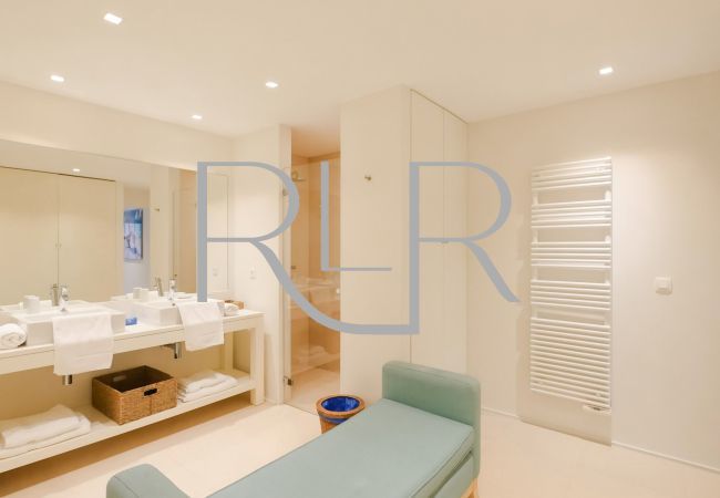 Villa in Saint-Tropez - Villa Sarah Villa in Saint-Tropez - Villa Sarah